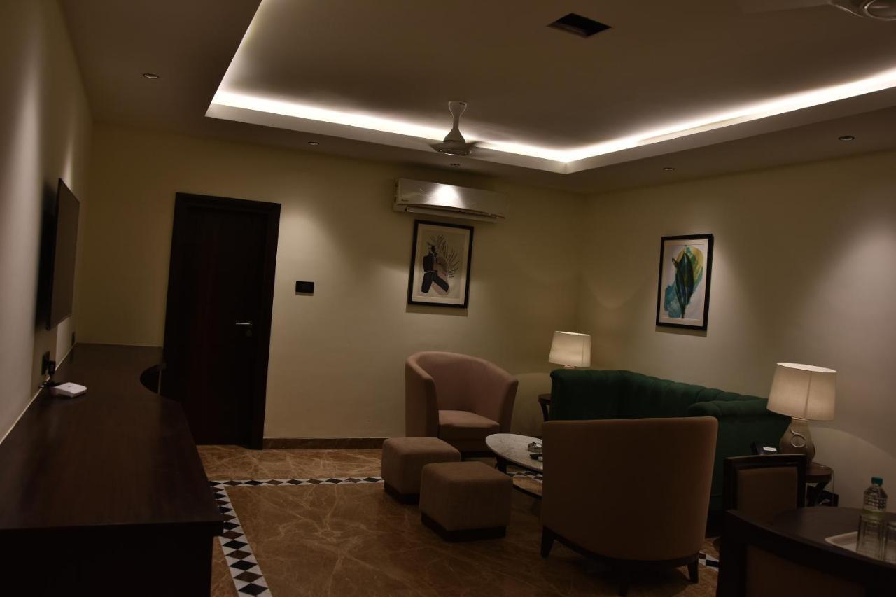 Thirumurugan Poondi Poppys Vista Hotel מראה חיצוני תמונה
