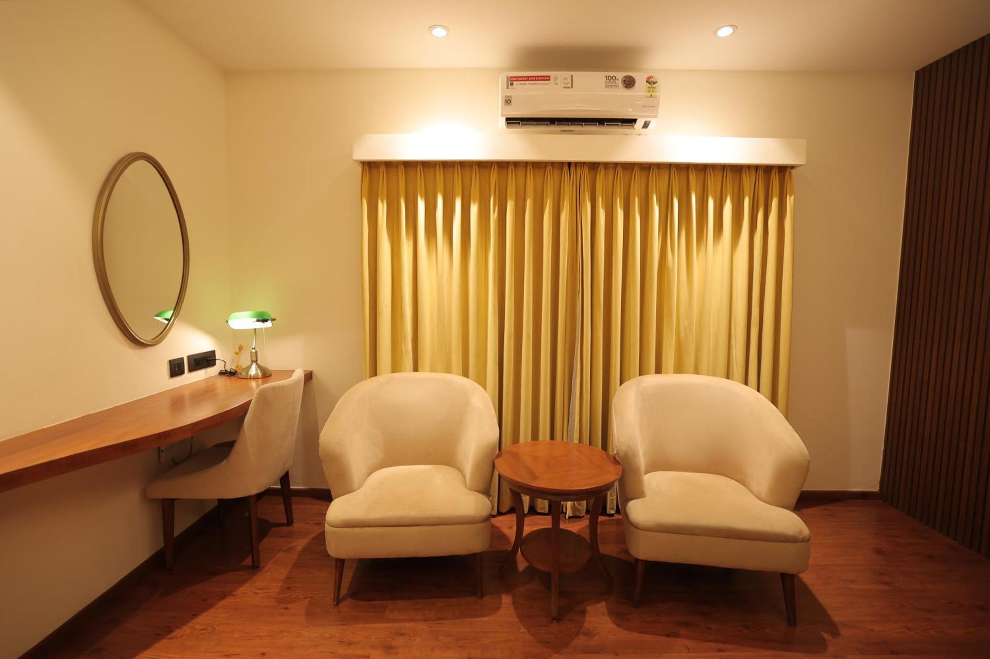 Thirumurugan Poondi Poppys Vista Hotel מראה חיצוני תמונה